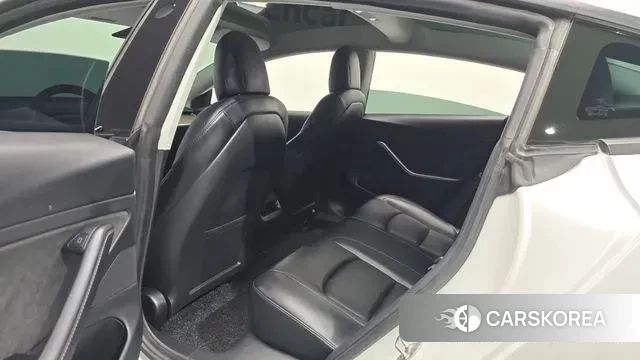 Tesla Model 3 2021 Белый из Кореи, фото 3