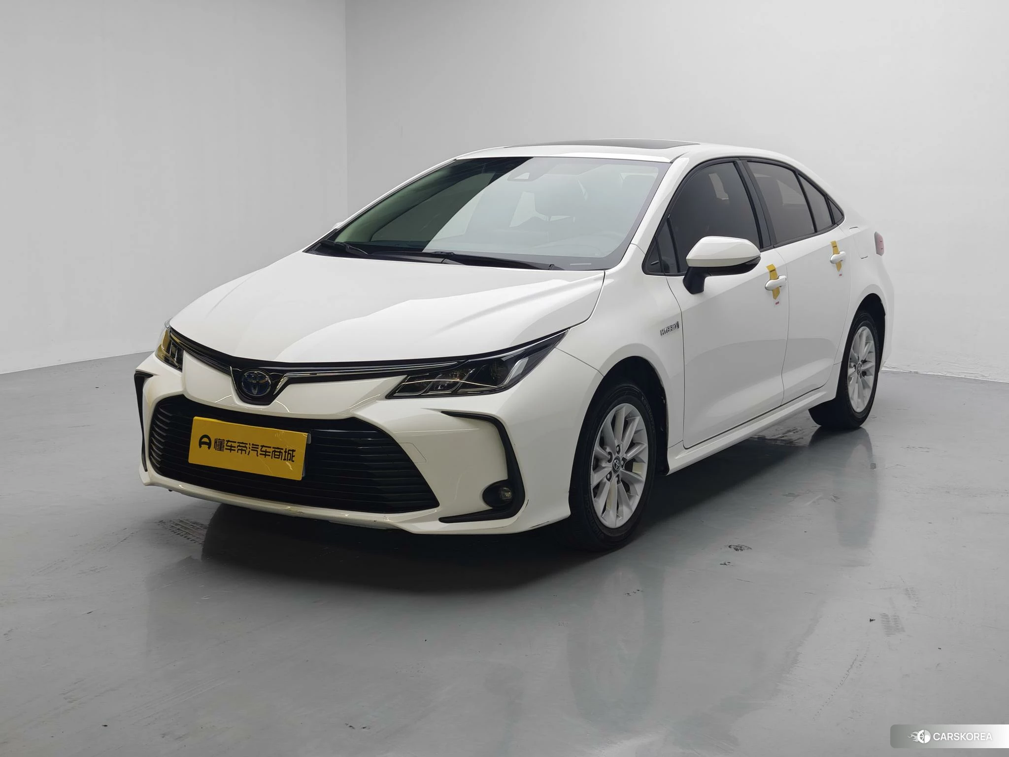 Toyota Corolla 2020 Белый из Китая, фото 3