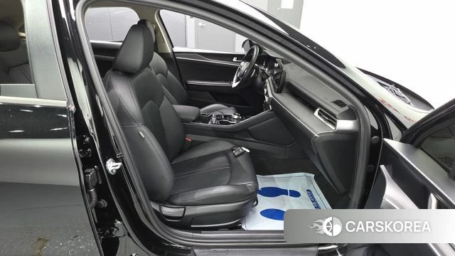 Kia K5 3rd generation 2021 Черный из Кореи, фото 3