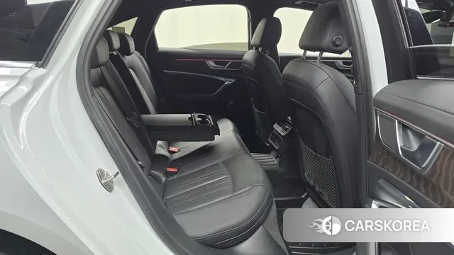 Audi A6 (C8) 2023 Белый из Кореи, фото 3