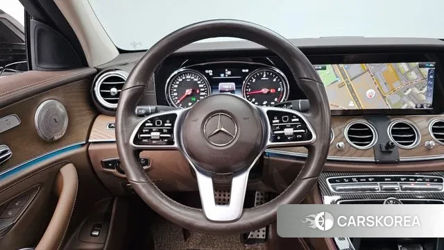 Mercedes-Benz E-Class W213 2020 Белый из Кореи, фото 3