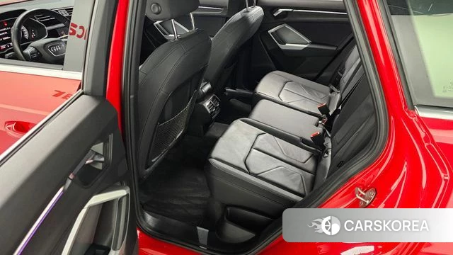 Audi Q3 (F3) 2020 Красный из Кореи, фото 3