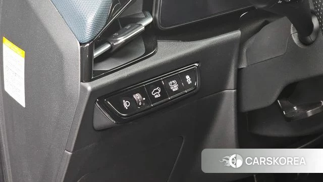 Kia Di Ol Nu Niro 2022 Темно-зеленый из Кореи, фото 3