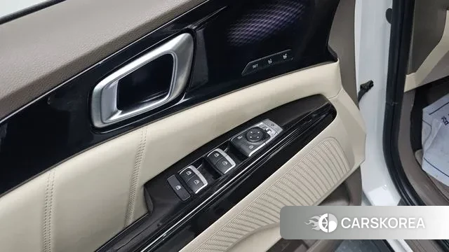 Kia Carnival 4th generation 2021 Белый из Кореи, фото 3