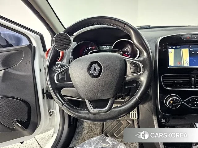 Renault Korea (Samsung) Clio 2018 Белый из Кореи, фото 3