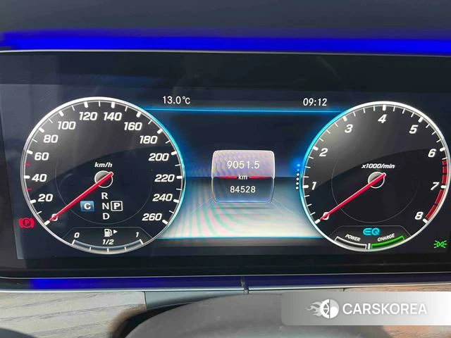 Mercedes-Benz E-class id 3869937 из Китая 3