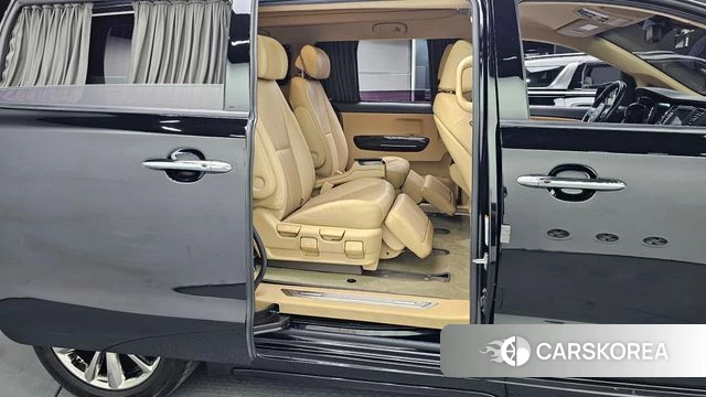Kia The New Carnival 2020 Черный из Кореи, фото 3