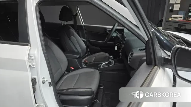 Hyundai Venue 2021 Белый из Кореи, фото 3