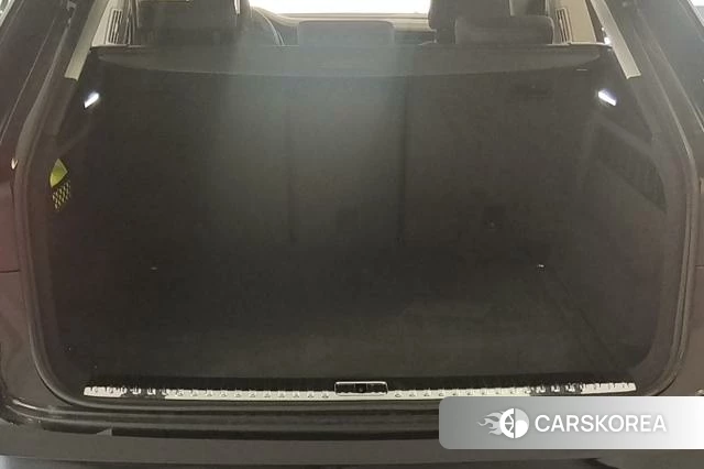 Audi Q8 2025 Черный из Китая, фото 3