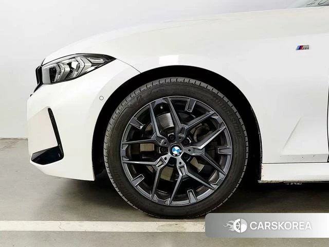 BMW 3 series 2024 Белый из Китая, фото 3