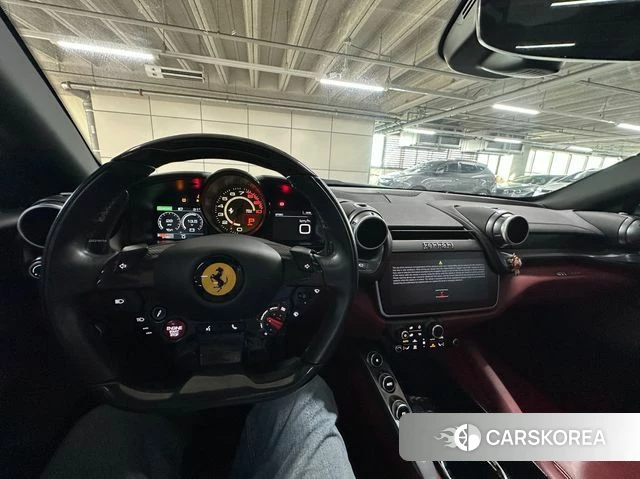 Ferrari GTC4 Russo 2019 Белый из Кореи, фото 3
