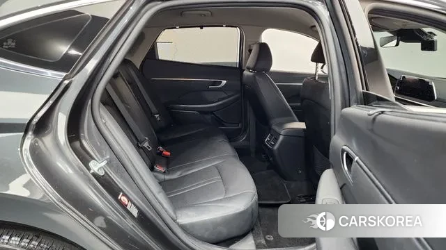 Hyundai Sonata (DN8) 2021 Серый из Кореи, фото 3