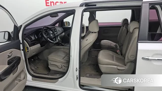 Kia The New Carnival 2018 Белый из Кореи, фото 3