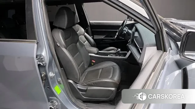 Ssangyong Torres 2022 Серебристо-серый из Кореи, фото 3