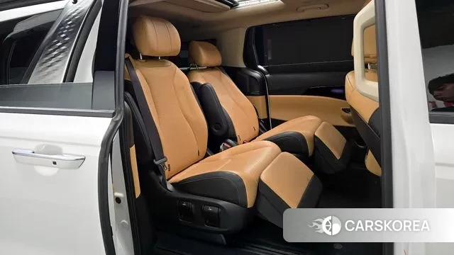 Kia Carnival 4th generation 2023 Белый из Кореи, фото 3