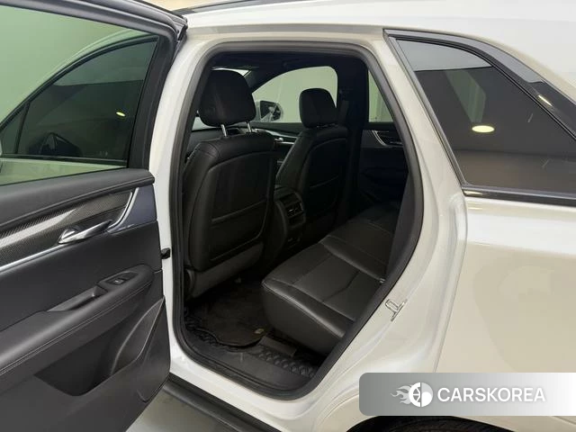 Cadillac XT5 2024 Белый из Китая, фото 3