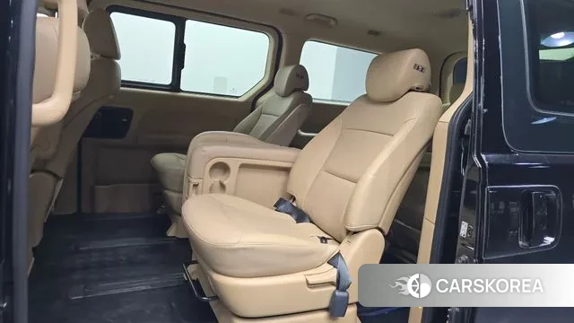 Hyundai The New Grand Starex 2021 Черный из Кореи, фото 3