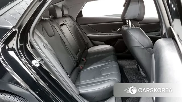 Hyundai The New Avante (CN7) 2023 Черный из Кореи, фото 3