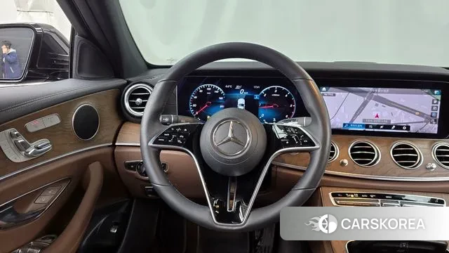 Mercedes-Benz E-Class W213 2021 Черный из Кореи, фото 3