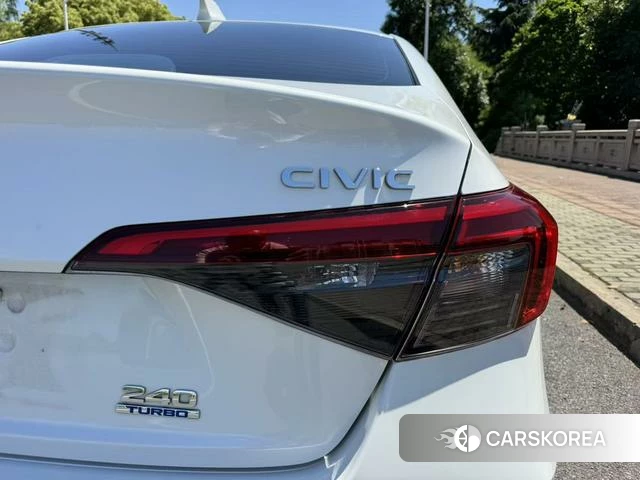 Honda Civic 2024 Белый из Китая, фото 3