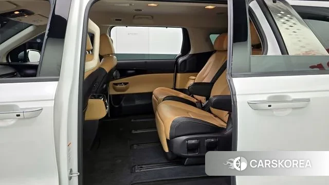 Kia Carnival 4th generation 2021 Белый из Кореи, фото 3