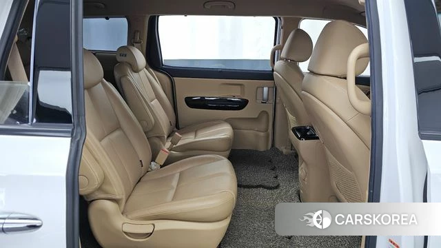 Kia The New Carnival 2018 Белый из Кореи, фото 3