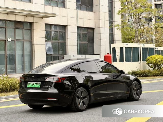 Tesla Model 3 2023 Черный из Китая, фото 3