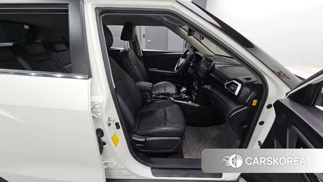 Ssangyong The New Tivoli 2023 Белый из Кореи, фото 3