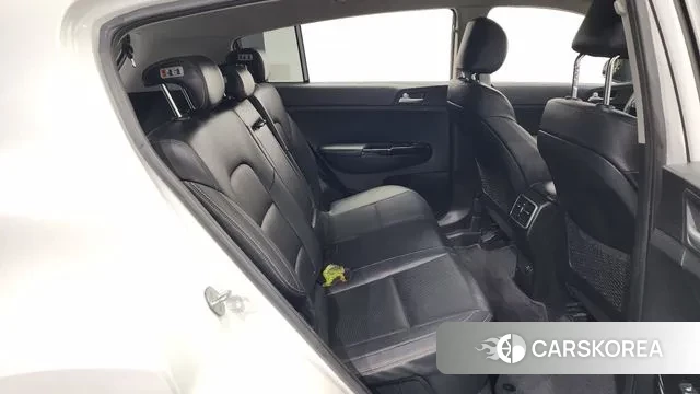 Kia Sportage 4th Generation 2018 Белый из Кореи, фото 3