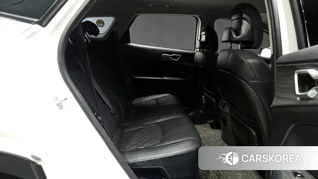 Kia Sportage 5th Generation Hybrid 2022 Белый из Кореи, фото 3