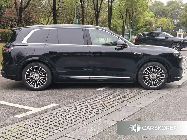 AITO Ask the world M8 2025 Черный из Китая, фото 3