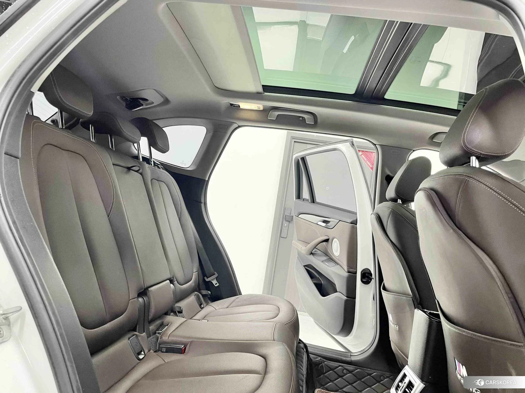 BMW X1 2019 Белый из Китая, фото 3