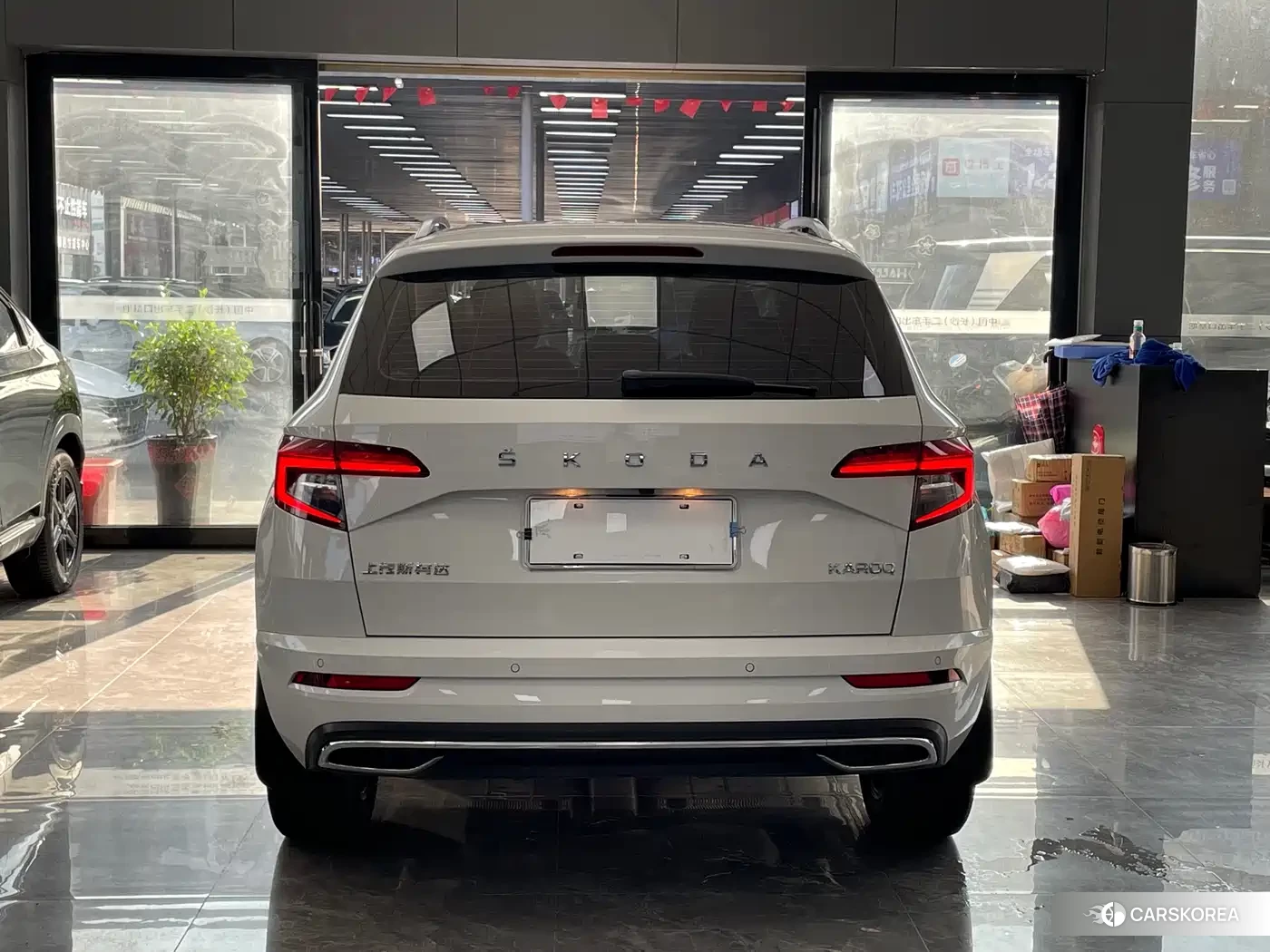 Skoda Krok 2022 Белый из Китая, фото 3
