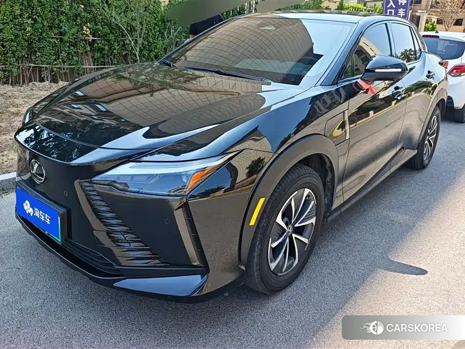 Lexus RZ 2024 Черный из Китая, фото 3