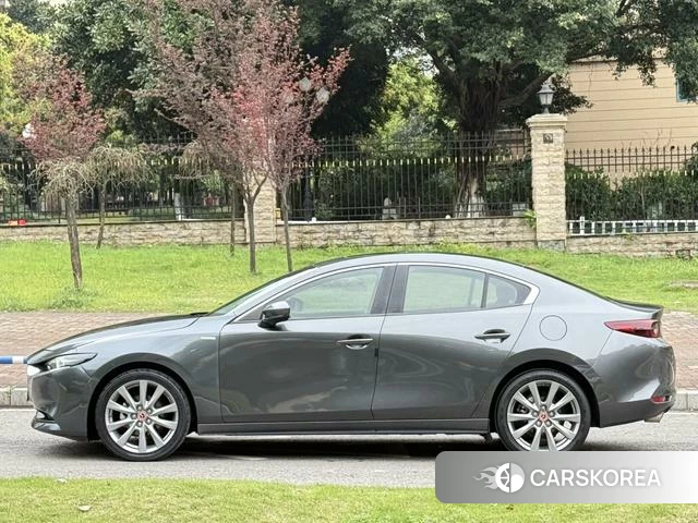 Mazda 3 Angkesaila 2021 Темно-серый из Китая, фото 3