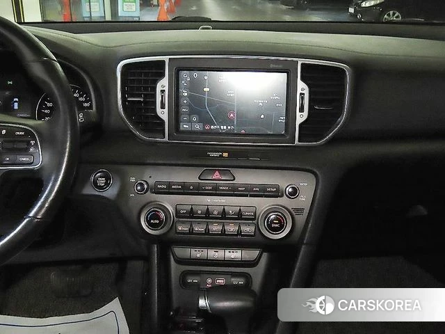 Kia Sportage 4th Generation 2018 Белый из Кореи, фото 3