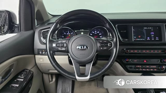 Kia The New Carnival 2019 Серый из Кореи, фото 3