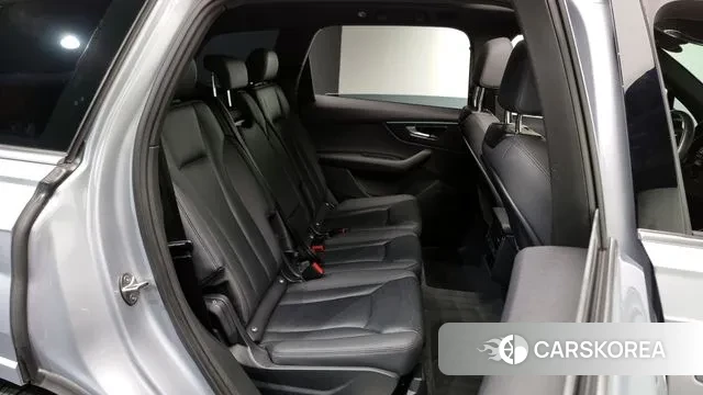 Audi Q7 (4M) id 2916001 из Кореи 3