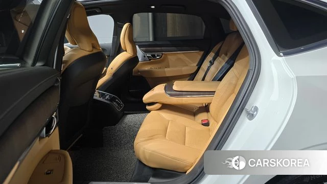 Volvo S90 2023 Белый из Кореи, фото 3