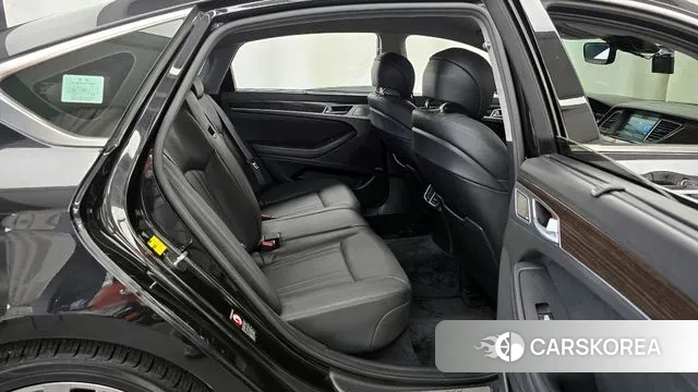 Genesis G80 2018 Черный из Кореи, фото 3