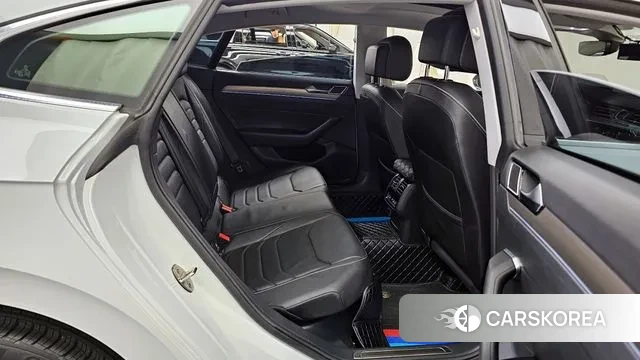 Volkswagen Arteon 2020 Белый из Кореи, фото 3