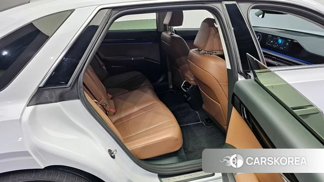 Hyundai Grandeur (GN7) 2023 Белый из Кореи, фото 3