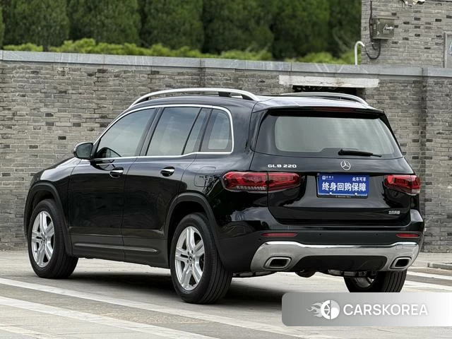 Mercedes-Benz GLB 2023 Черный из Китая, фото 3