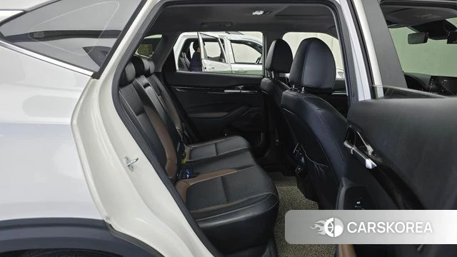 Kia Seltos 2022 Белый из Кореи, фото 3