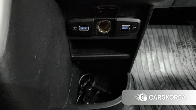 Hyundai Staria 2022 Черный из Кореи, фото 3