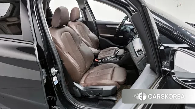 BMW 2 Series Active Tourer (F45) 2021 Черный из Кореи, фото 3