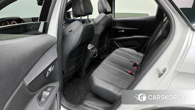Peugeot 3008 second generation 2020 Белый из Кореи, фото 3