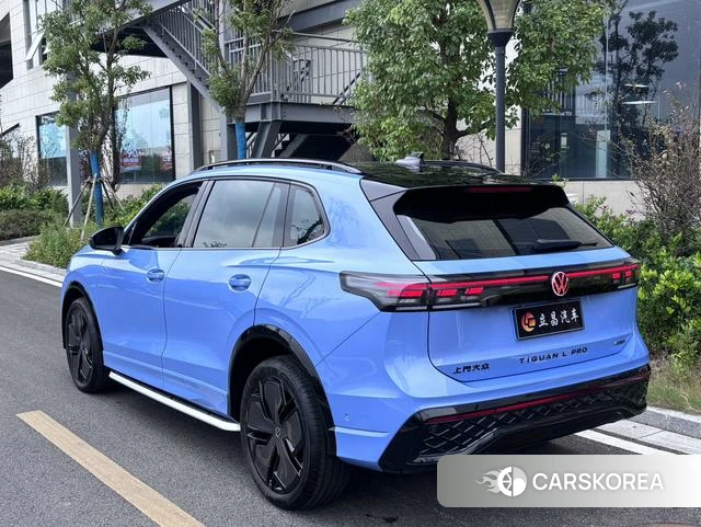 Volkswagen Tiguan L 2024 Синий из Китая, фото 3