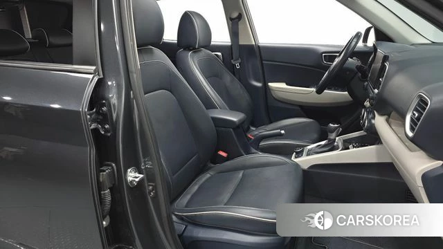 Hyundai Venue 2022 Серый из Кореи, фото 3