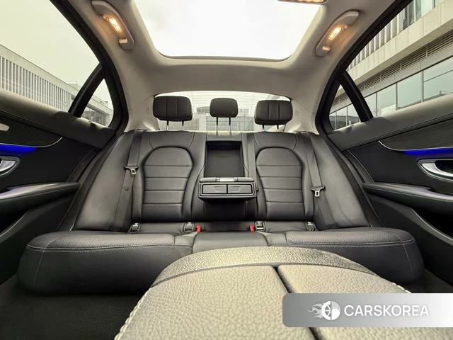 Mercedes-Benz Class C 2022 Белый из Китая, фото 3